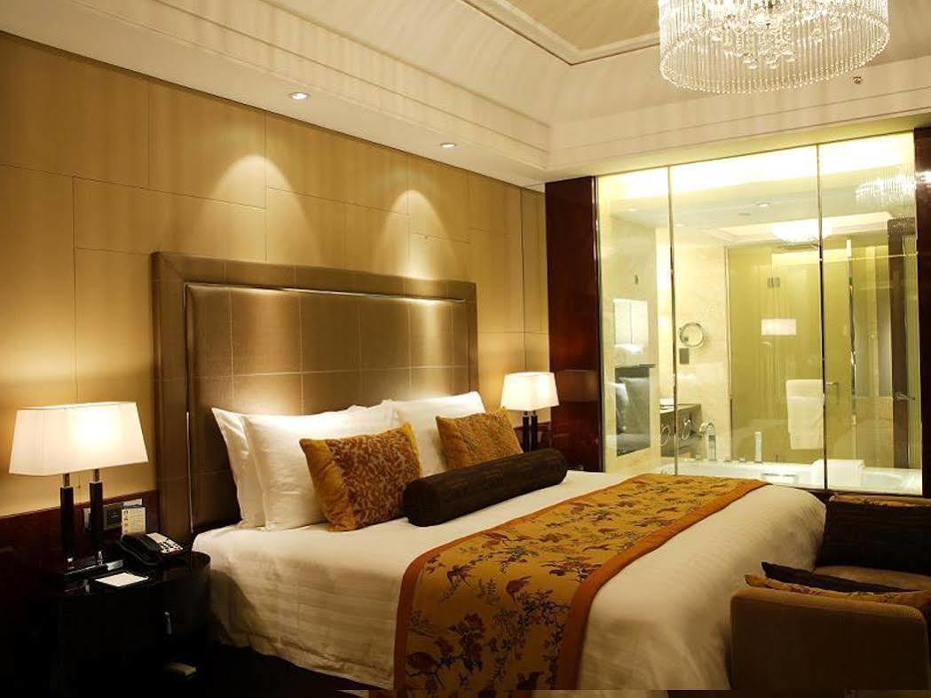 Wyndham Grand Plaza Royale Oriental Shanghai Xangai Exterior foto
